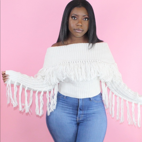 White Fringe Crop Sweater - Picture 5 of 8